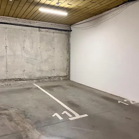 Rbc Forest With Parking
